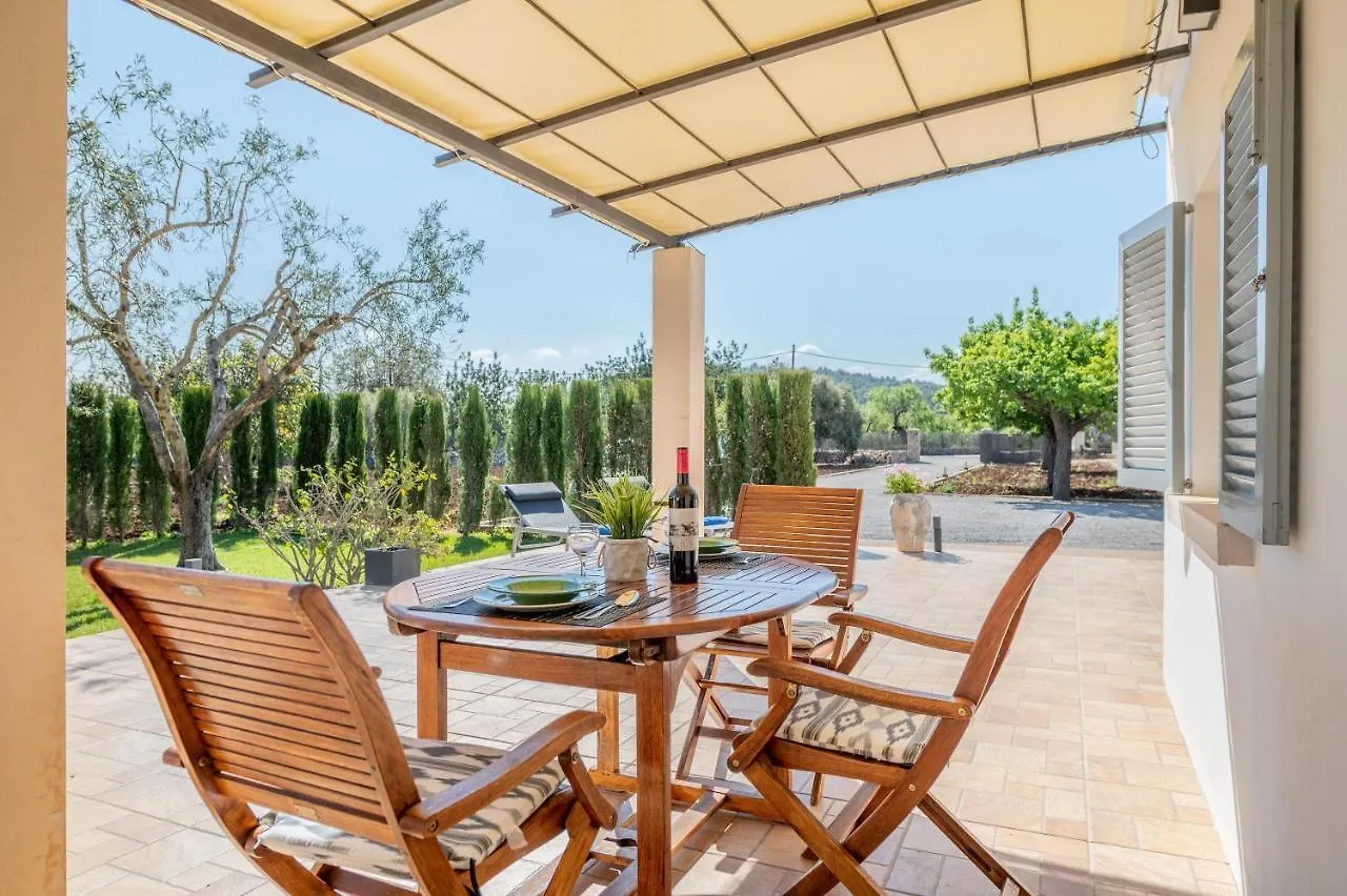Ses Oliveres Pollença Casa de Férias